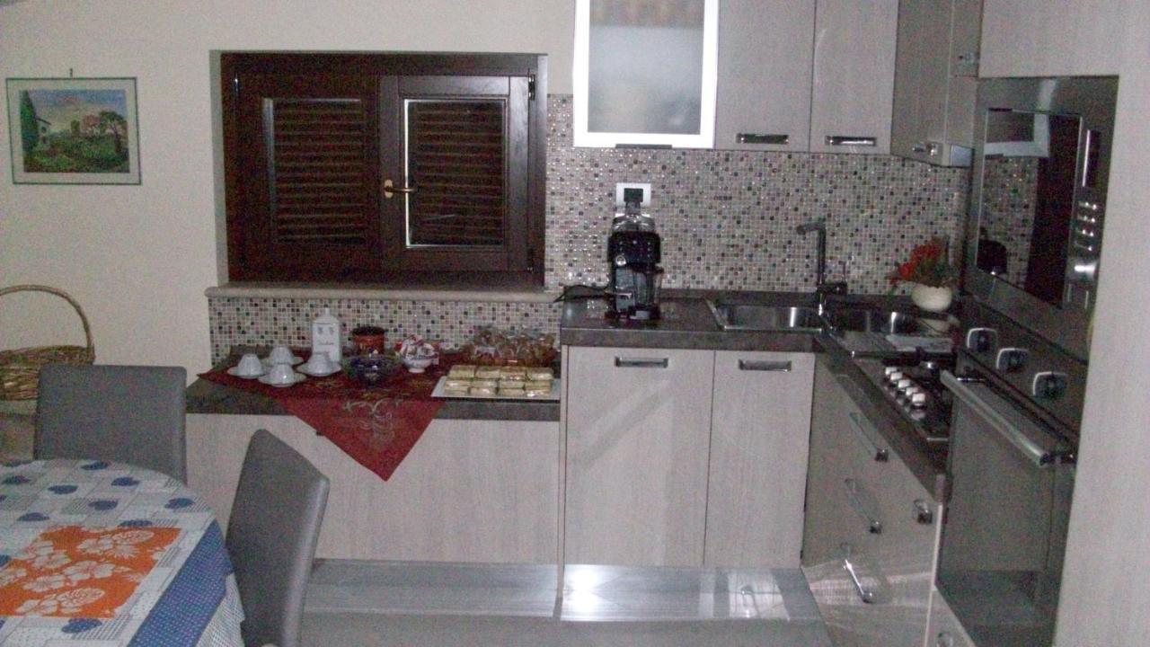 Bed and Breakfast Il Giardino Degli Ulivi Canneto  Екстер'єр фото